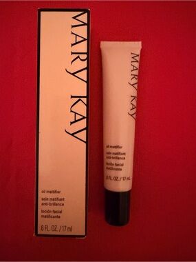 Mary Kay Oil Mattifier - Beige & Black Packaging